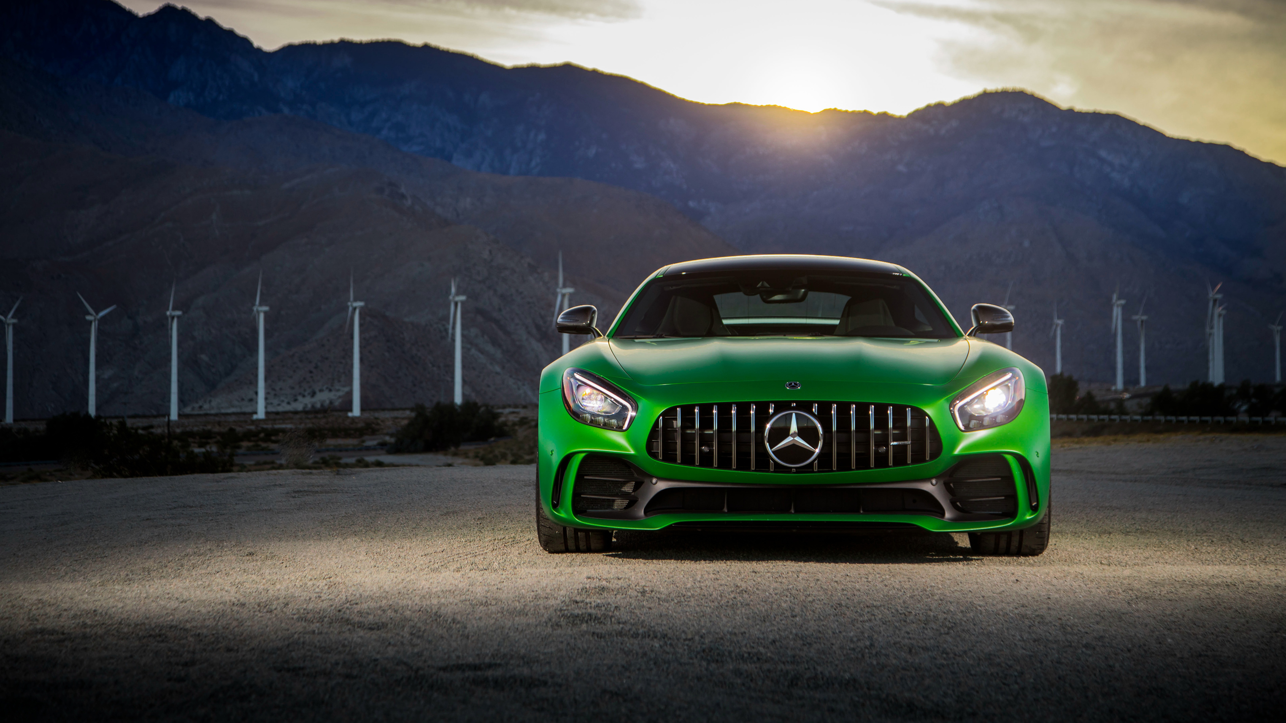 2018 Mercedes AMG GT R 4K3546010580